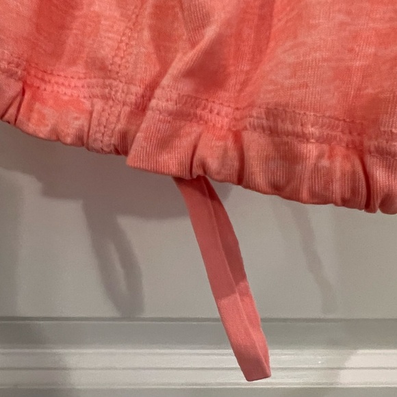 4 Athletic/Yoga Tops - 3 Black, 1 Orange - Like New - Picture 14 of 14